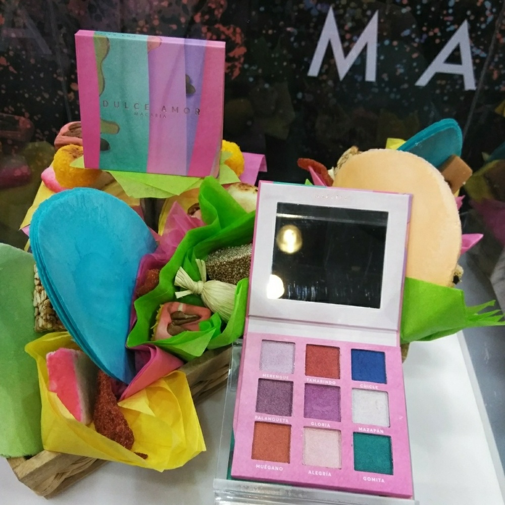 Eyeshadow pallete
